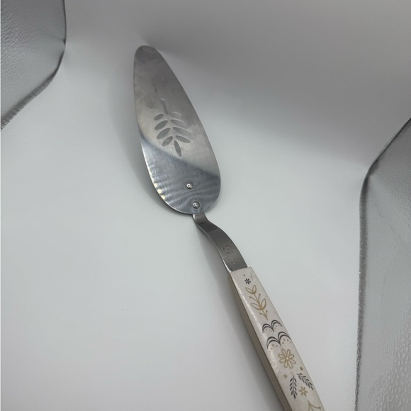 Vintage Flint Stainless USA Pie Server – Mid Century Modern Arrowhead Floral Han - Picture 6 of 10